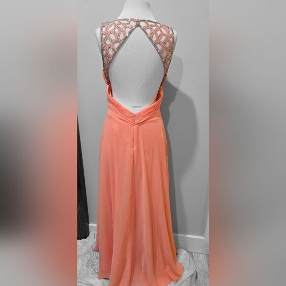 B Darlin Peach Chiffon Plunge Sequins Cutout Ladder Back Formal Gown 9/10 - Picture 2 of 4